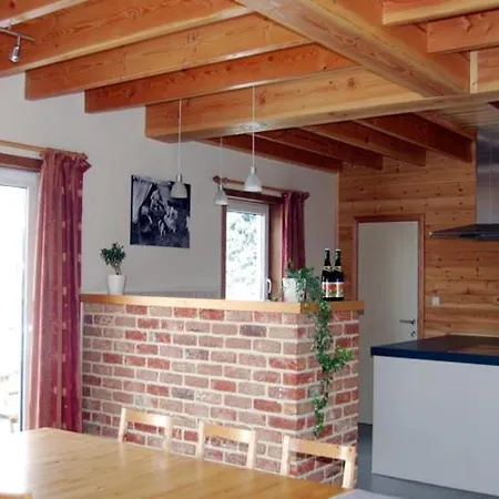 Les Hirondelles בית נופש הופליזה