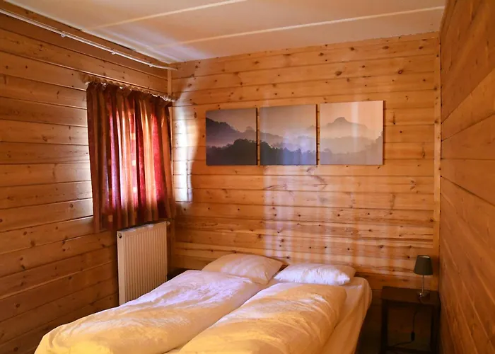 Holiday home Les Hirondelles Houffalize