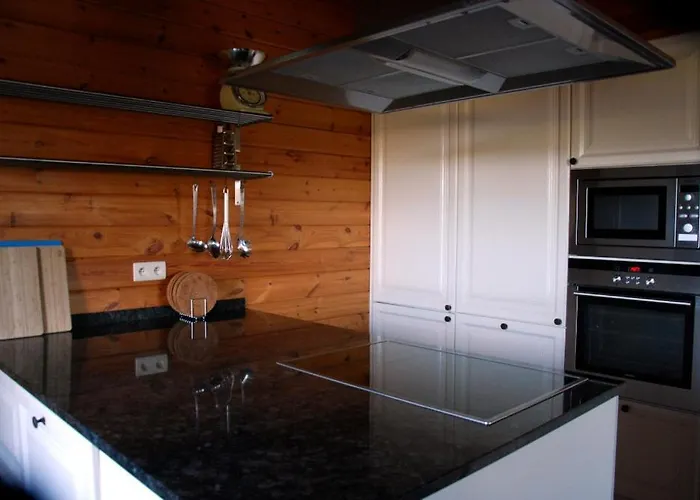 Holiday home Les Hirondelles